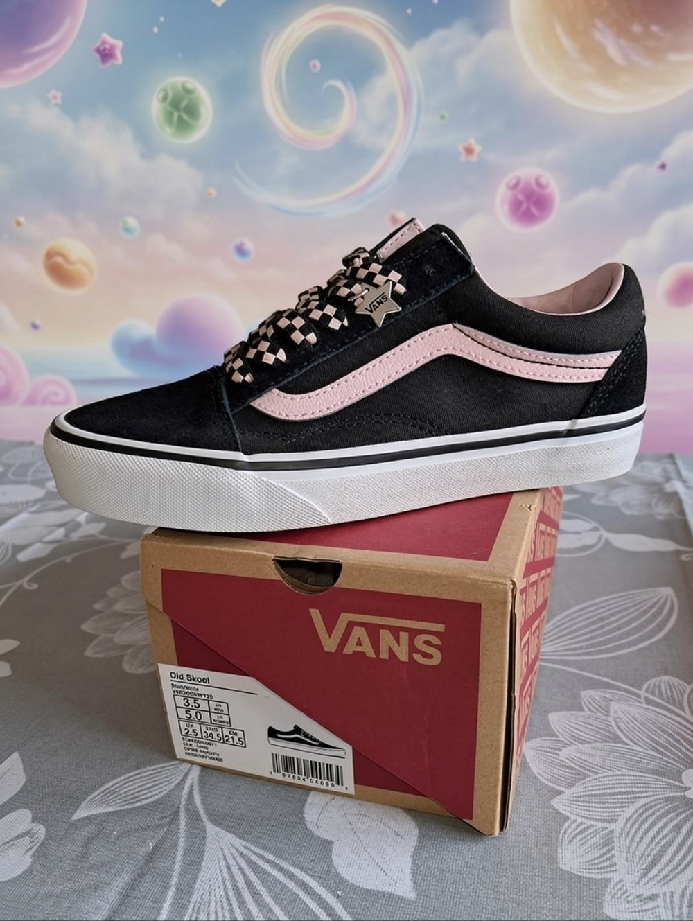 VANS Women's Premium Old Skool Charm Shoes Sneakers Size 5 Black/ Pink / White